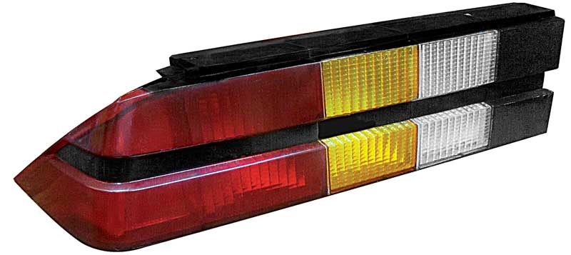 1982-90 Chevrolet Camaro Tail lamp Lens Assembly with Black Horizontal Stripe LH Driver Side