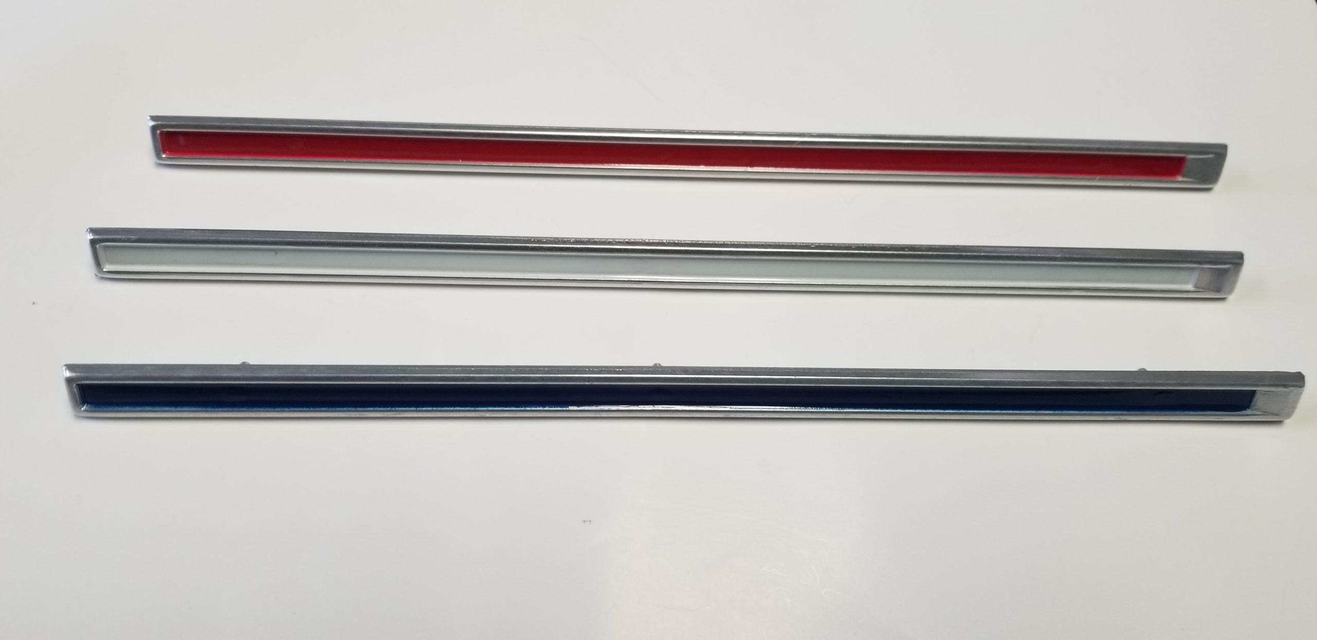 65 Fury Fender Bar Emblem Medallion Set