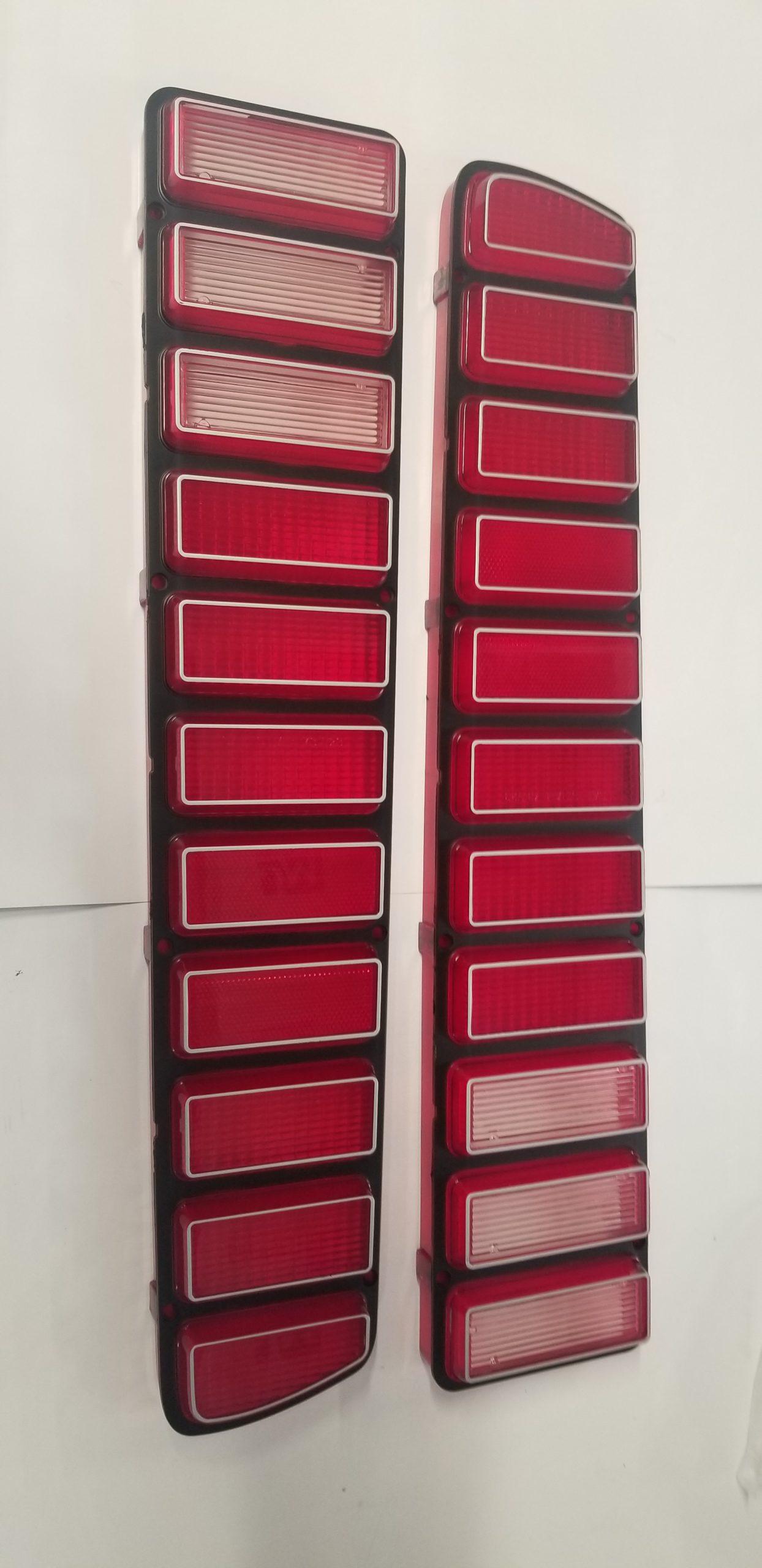 73-74 Charger SE, Taillight Lenses - Pair