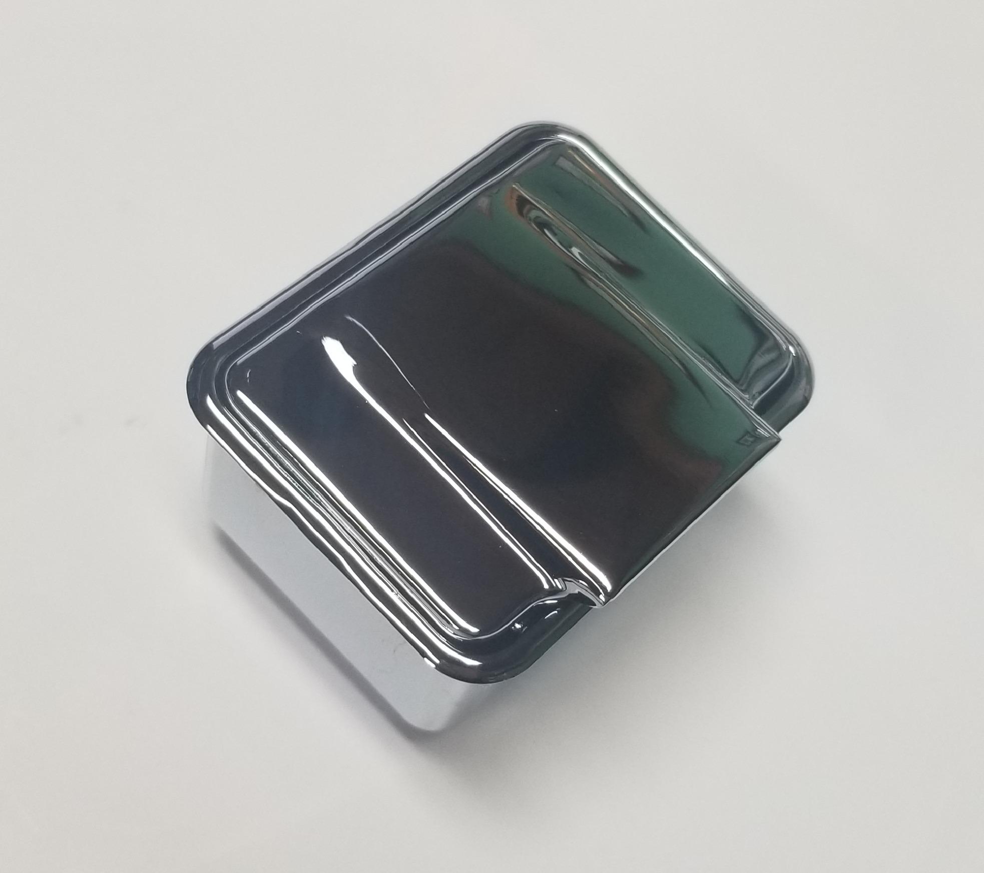 66-70 B, 65-68 C-Body, Convertible Ashtrays - Pair