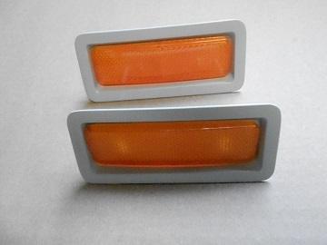 1969 Cars Except C-Body STW Side Marker Lenses Reflectors With Housings Amber Pair
