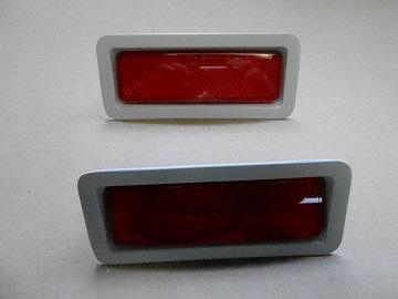 1969 Mopar Side Marker Lights Reflectors With Housings Red Pair