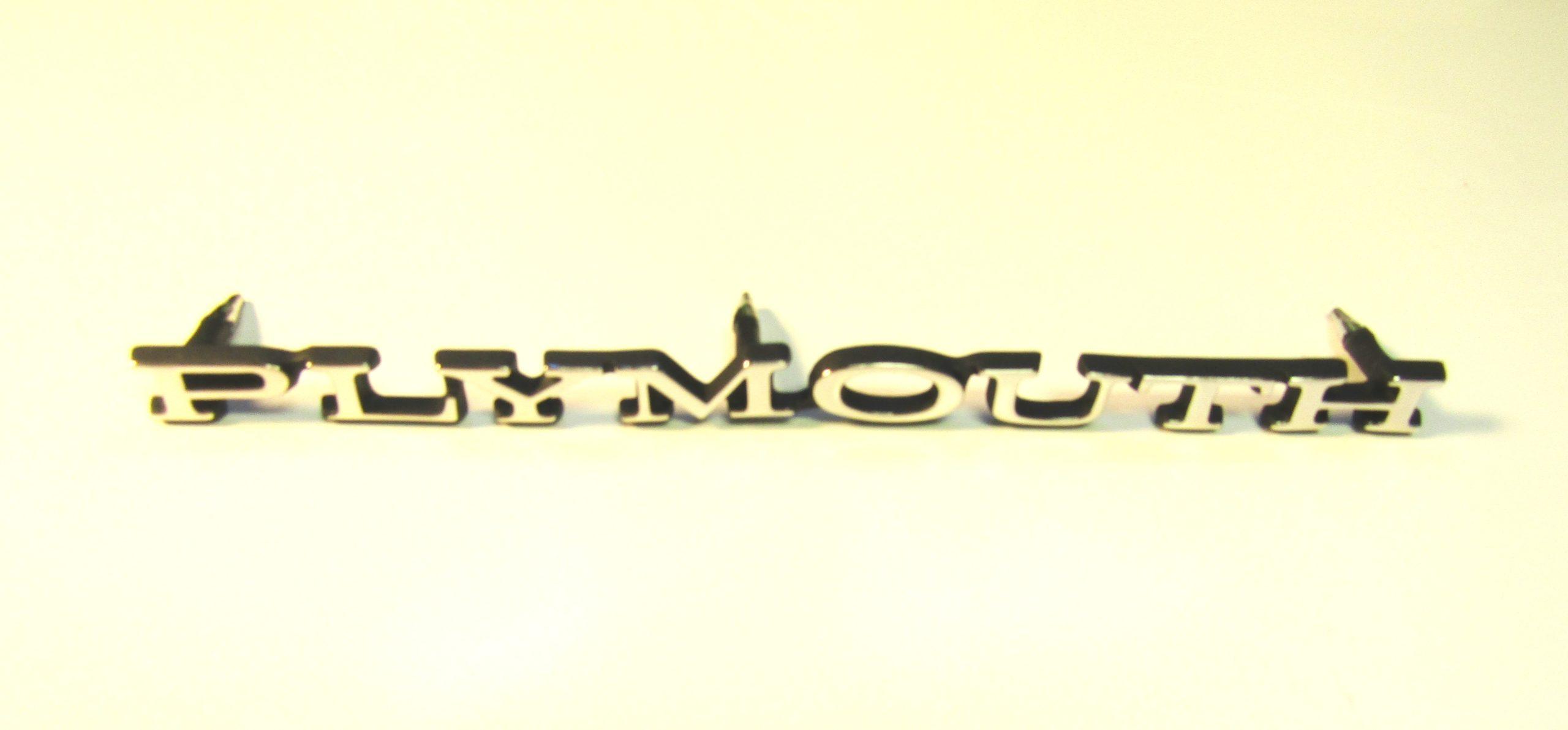 1970 Road Runner GTX Grille Emblem "Plymouth"