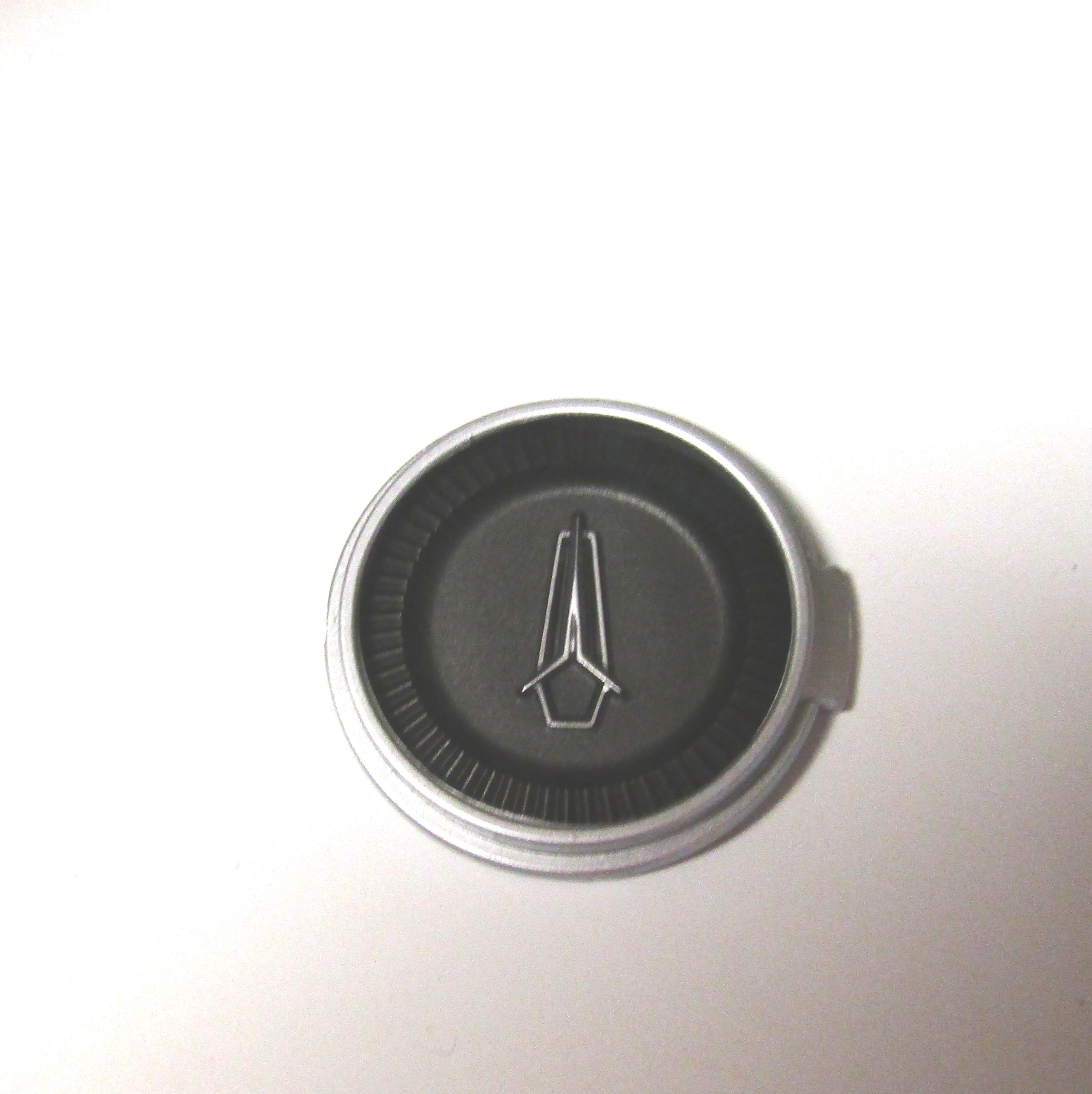 68-69 Satellite GTX Fury Plymouth Horn Emblem