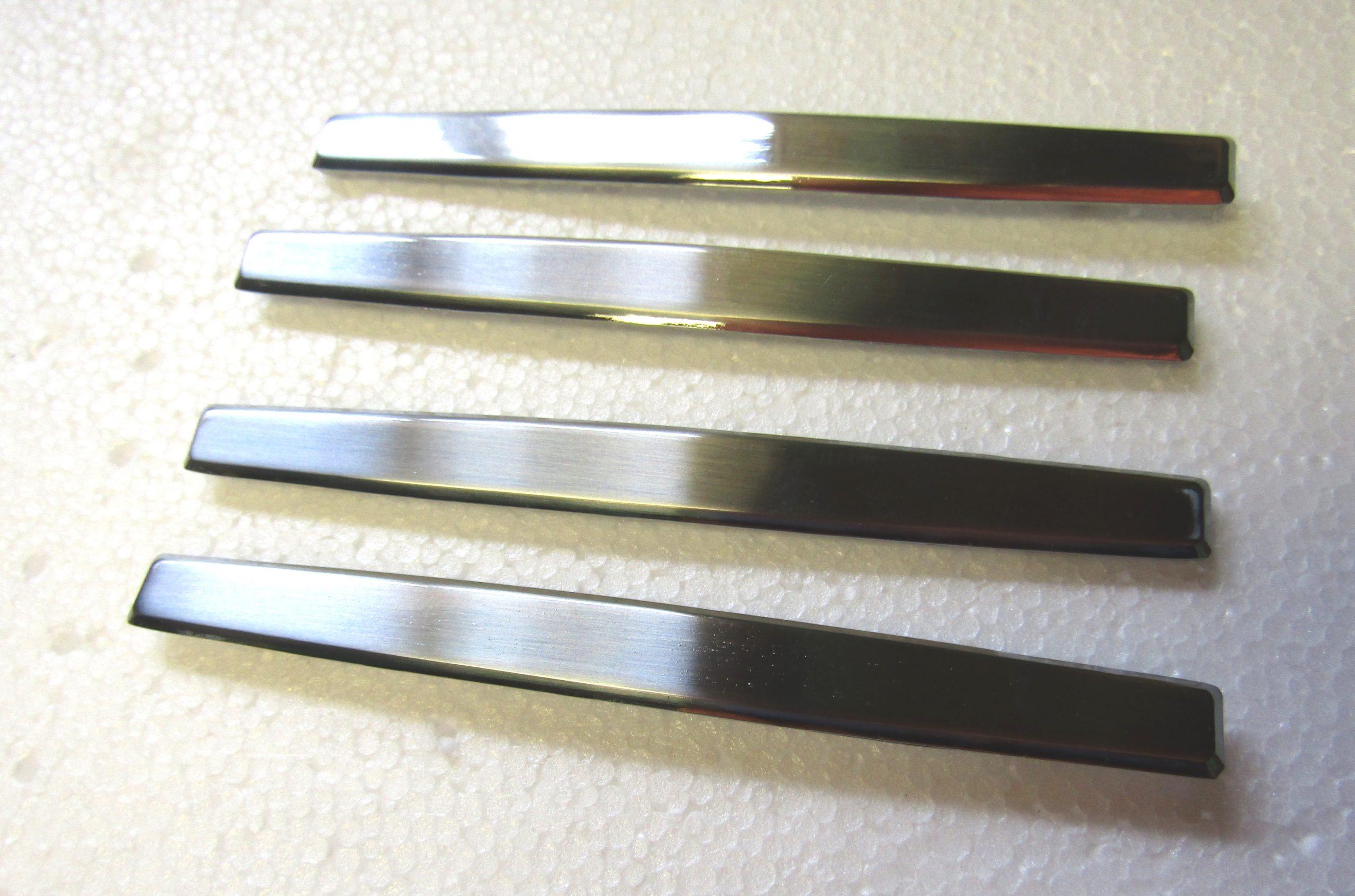 70-72 Dart Duster Seat Emblem Medallion Set
