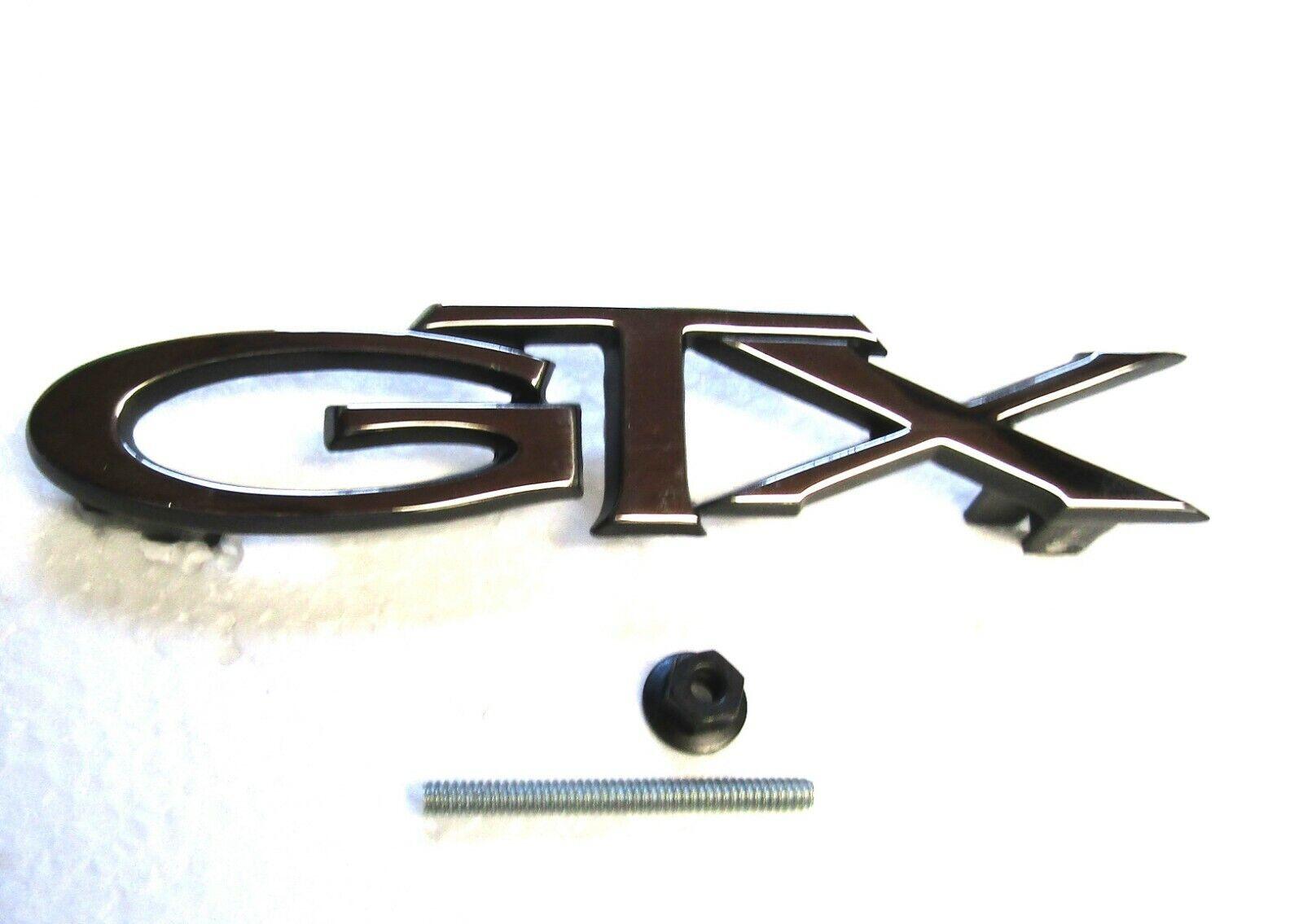 71 GTX Grille 1971 Emblem