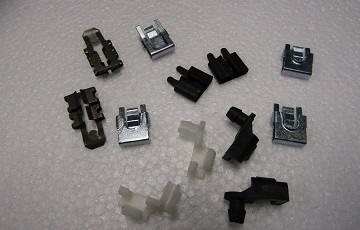 68-70 B-Body Door Latch Lock Clips Mopar Set